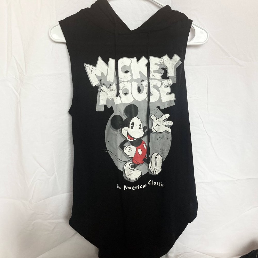 Mickey Mouse Muscle Tee with Hood (large in kids, small/medium in women)